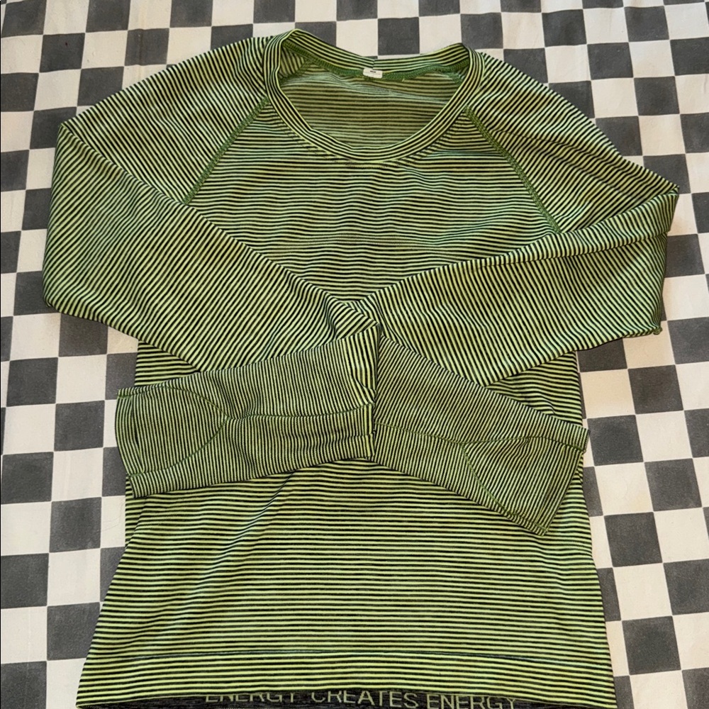 Lululemon Swiftly Tech Long-Sleeve Shirt 2.0 - Waist Length